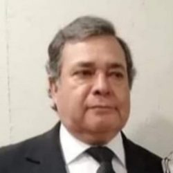 Manuel Muga (59 años)